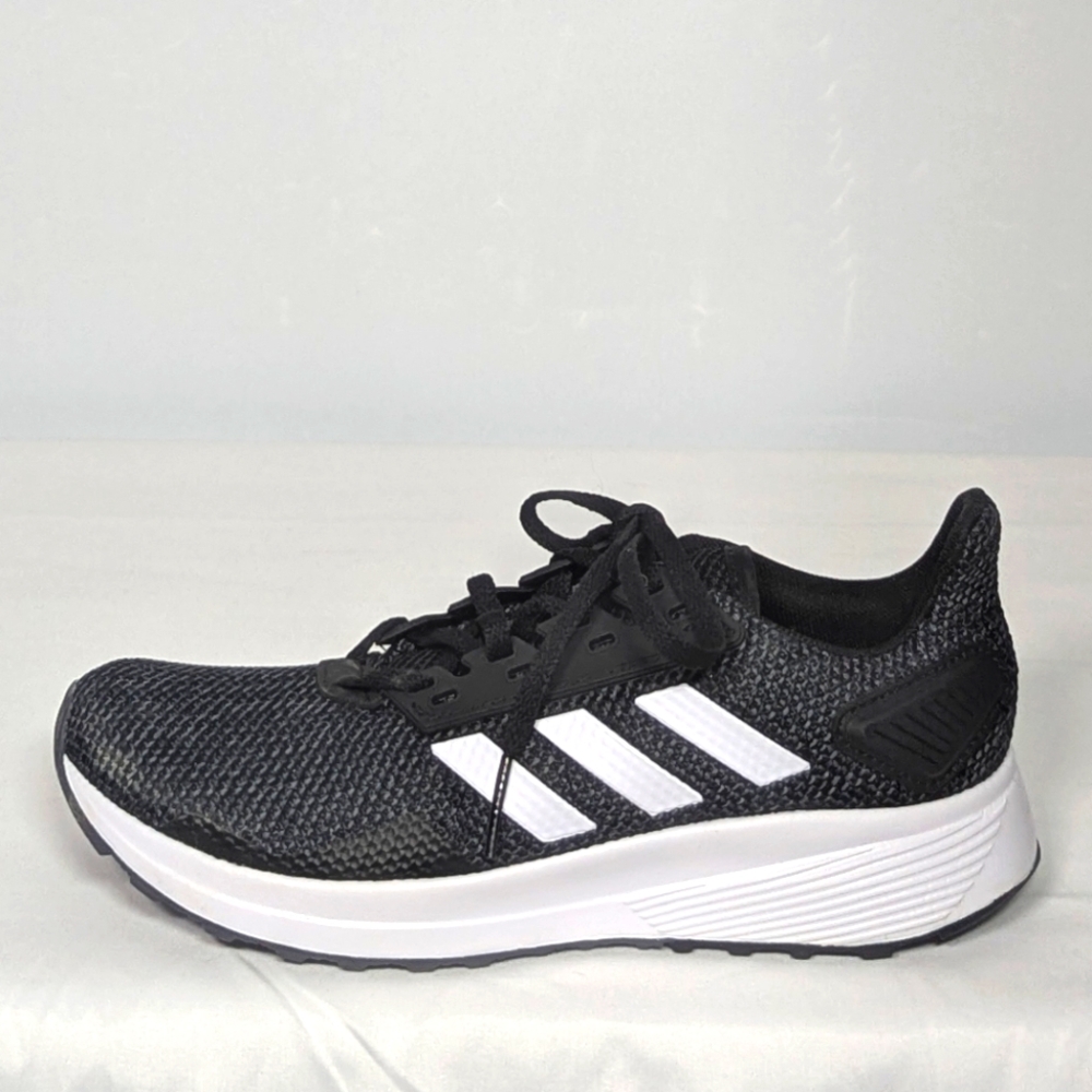 NEW adidas Womens Duramo 9 Running Shoe sz 6 black/white